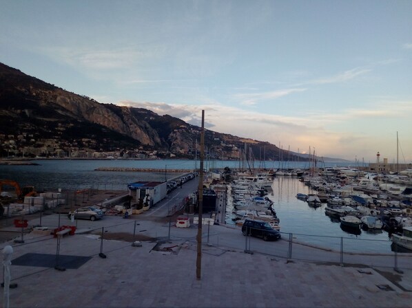 Marina