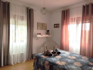 6 bedrooms, soundproofing, iron/ironing board, WiFi - Casa da Lameira - Castelo do Bode (Tomar)