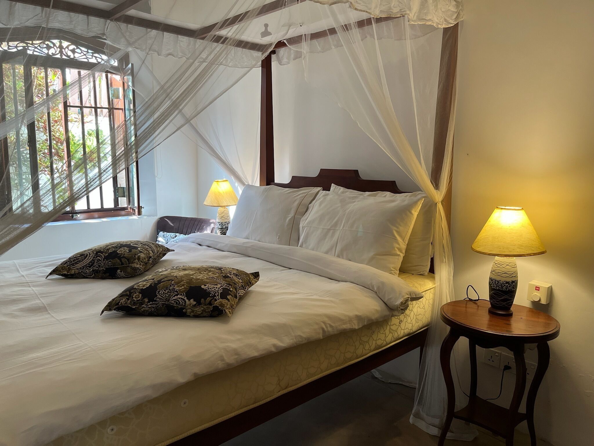 5 makuuhuonetta, silitysrauta/-lauta, internet, vuodevaatteet