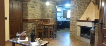 Casa de Aldea Mariana, 10 minutes from Oviedo