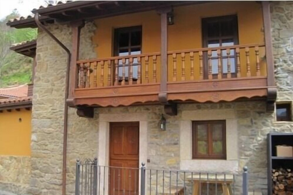 Casa de Aldea Mariana, 10 minutes from Oviedo