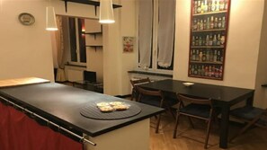 Dining - Porto Antico Antico apartment sissi near the aquarium- free WiFi (Genova)