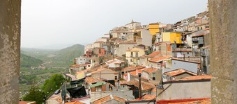 ENKEL HUS MELLOM TAORMINA OG ETNA (SØK OG BERG), EN 3KM GOLE OF ALCANTARA