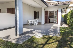 Outdoor dining - M051 - Marcelli, villa with garden 200 meters from the sea (Marcelli)