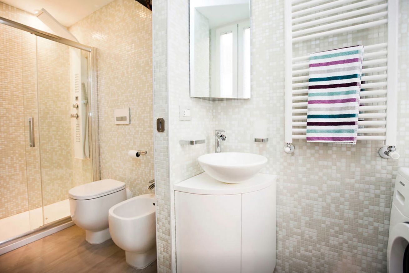 Dusche, Bidet