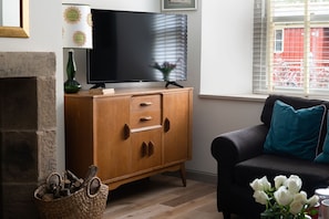 Smart TV, Netflix, juguetes y libros