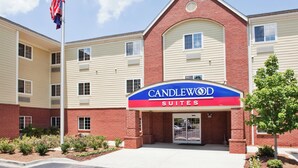 Unclassified image, 5 of 55, button - Candlewood Suites Augusta (Augusta)