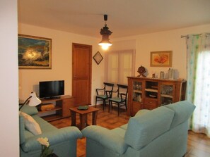 Smart TV, fireplace, table tennis - Cas Bunyoler - In Cas Concos, Felanitx, with private swimming pool, AC bedrooms (Cas Concos des Cavaller)