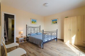 7 bedrooms, free WiFi