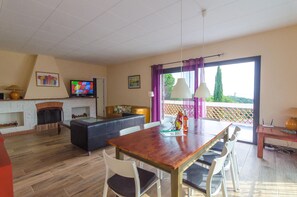 Dining - Club Villamar - Villa Arethusa for 14 persons close to Lloret de Mar with lots of privacy and a l... (Lloret de Mar)