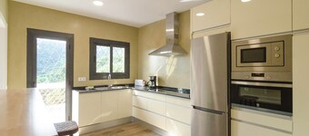 Club Villamar - Villa Arethusa avec une belle piscine (50m2), la terrasse offre un espace de lois...