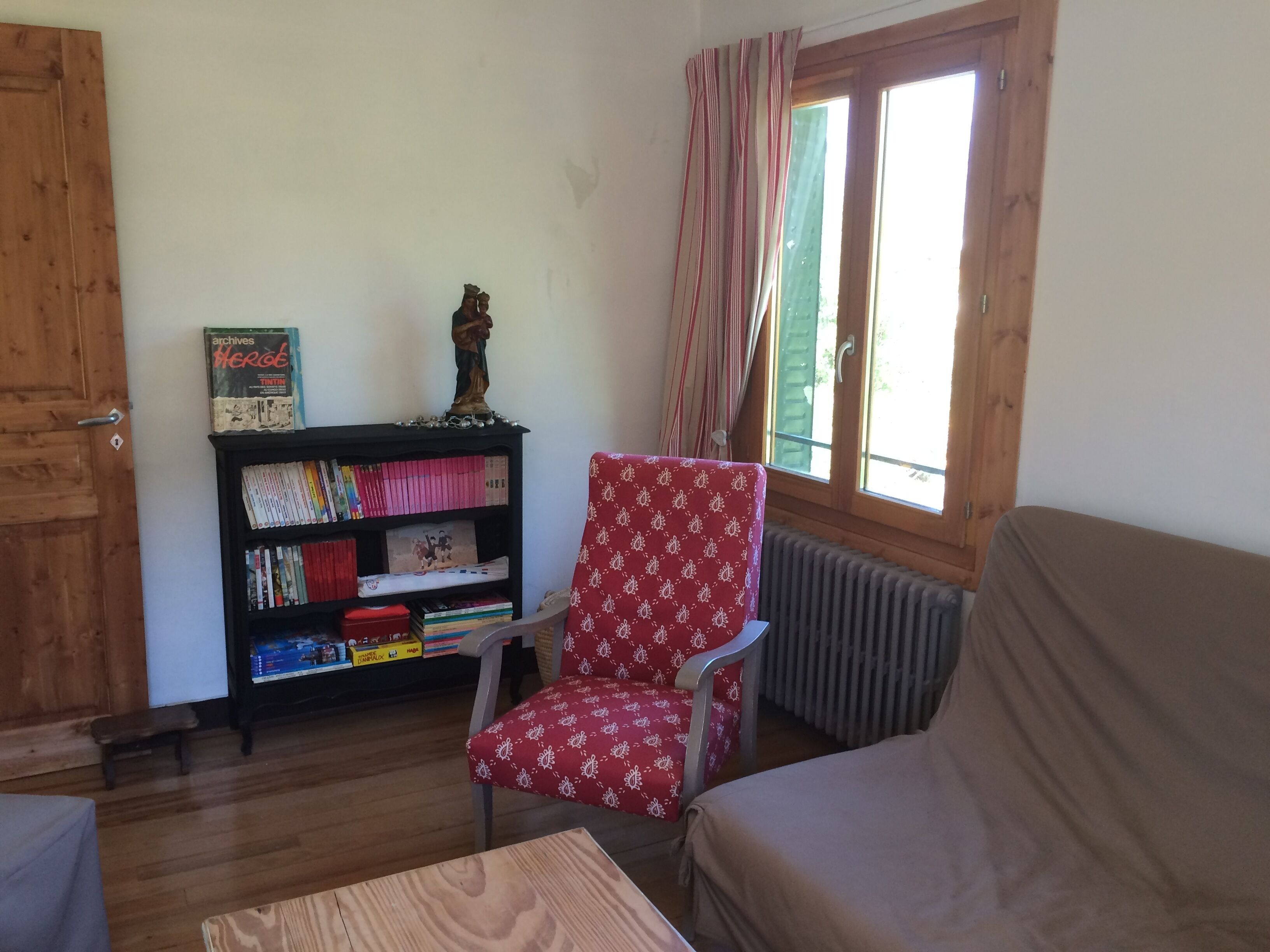 Large apartment in mountain house in Risoul - 05600