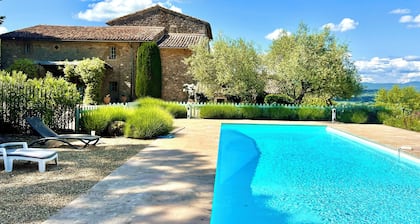'Les Mallans', Lacoste