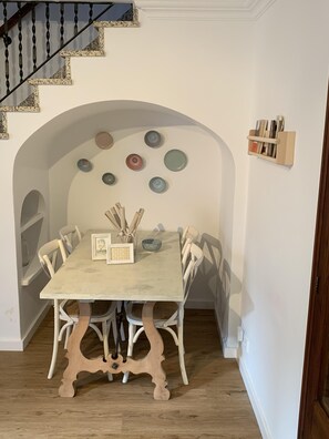 تناول الطعام