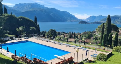 Italian Lake Apartment With Large Swimming Pool, Tennis Court, Lake Views, WiFi