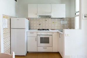 Réfrigérateur, four