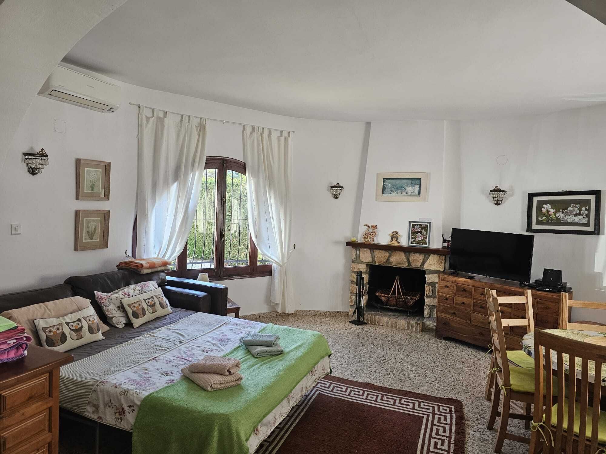 2 slaapkamers, een kluis op de kamer, een strijkplank/strijkijzer