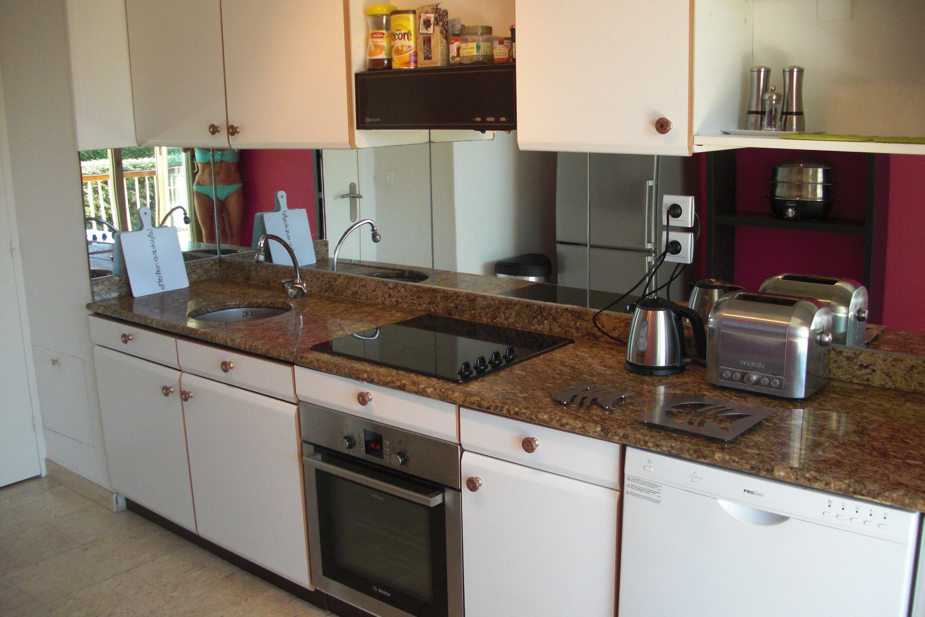 Resdence PORT -1 ch-BOTANICAL GARDEN, feet ds water