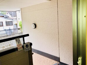 Family Apartment | Balcony - Midtown Sakura Apartment House 202 (Nachikatsuura)