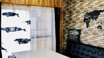 Family Apartment | Living room | Flat-screen TV