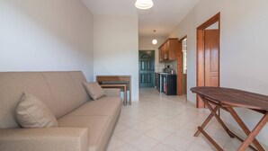 TV - Allegro Apartment in Keri Beach APT8 (Keri)