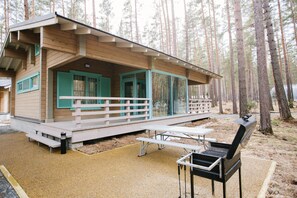 Ropa de cama de alta calidad, minibar, cortinas blackout y wifi gratis 