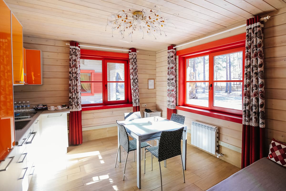 Maison Familiale | 2 chambres, literie de qualité supérieure, minibar, rideaux occultants