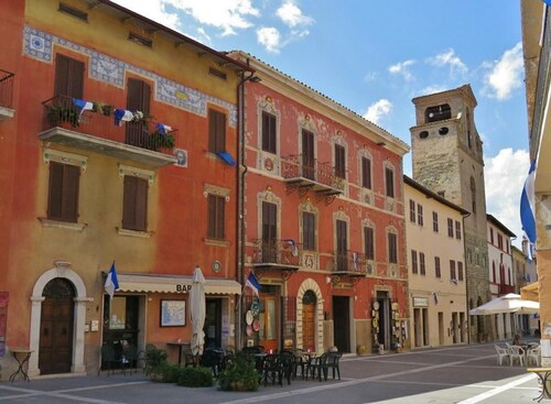 L'Ulivo:Wohnung in einem Bauernhaus im Zentrum von Umbrien,15 Minuten von Assisi