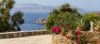 Stylish villa with spectacular sea views at a quiet location near the main town.