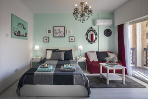 1 chambre, fer et planche à repasser, Wi-Fi gratuit, draps fournis