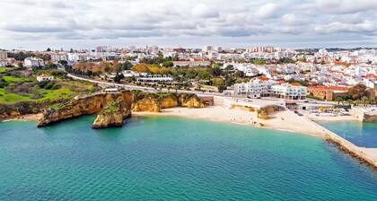 B34 - Central Townhouse in Lagos