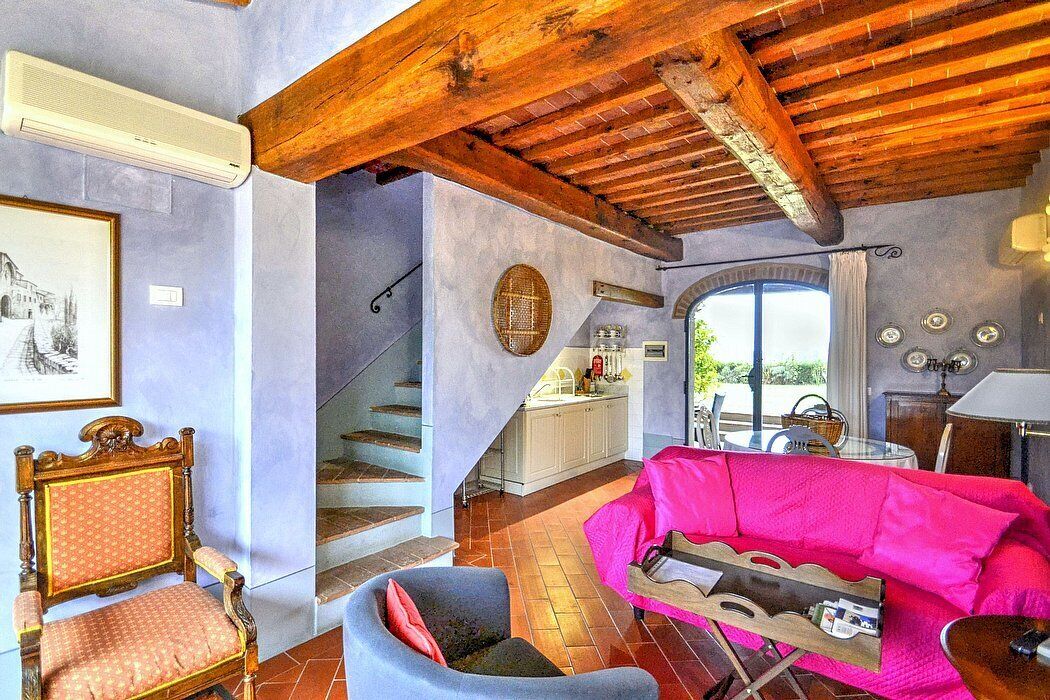 Villa Gilia A: A characteristic and welcoming two-story apartment that is part of a villa surrounded by the greenery, with Free WI-FI.