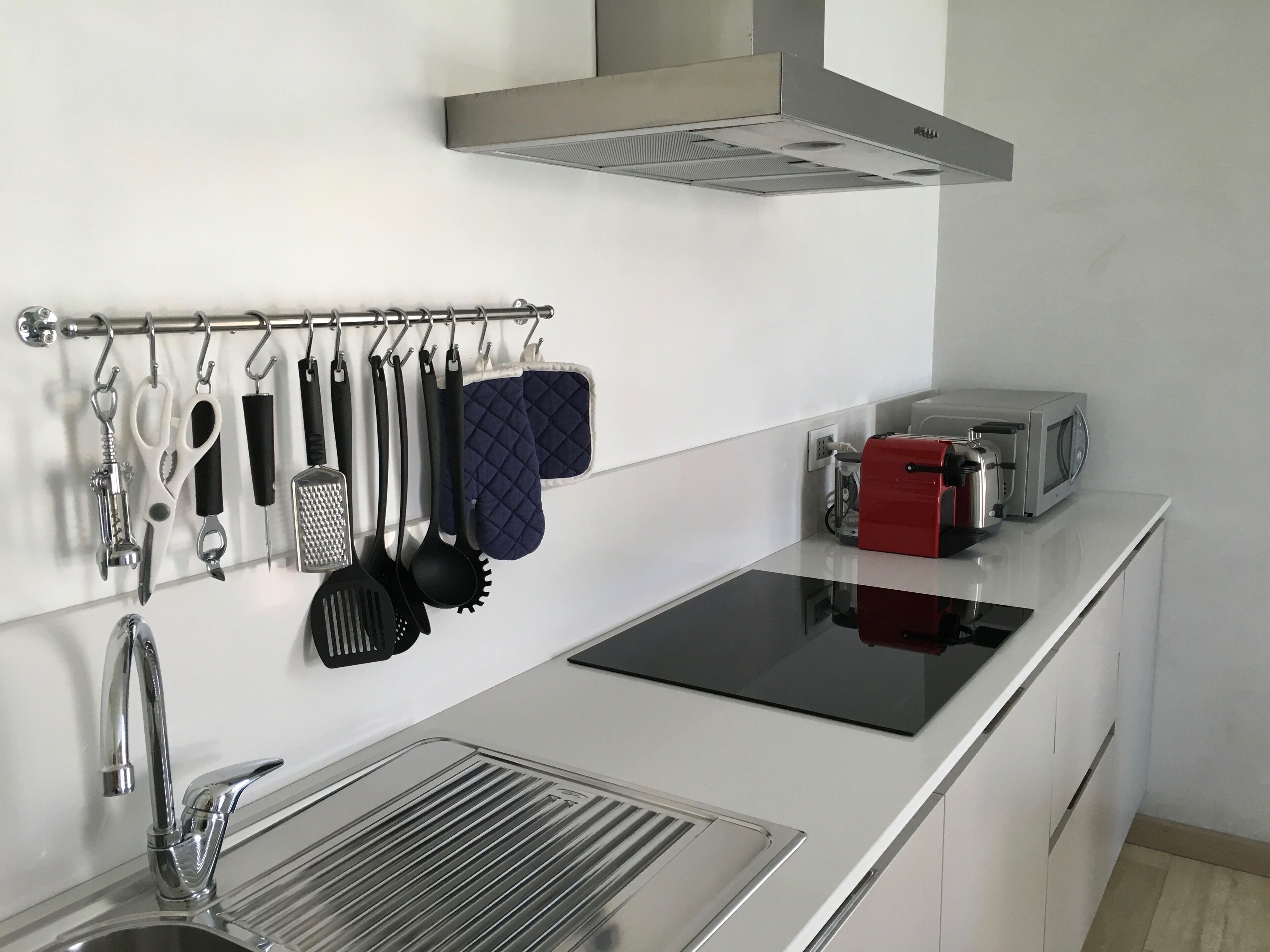 Lagoon Suites # 3 - Apartment with private garden and lagoon view.