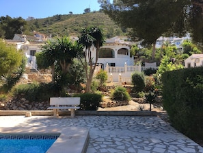 Pool - Detached 2 Bedroom Villa in El Portet, with large terraces and pool views (Teulada)