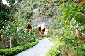 Courtyard - Tam Coc Luxury Homestay (Hoa Lu)