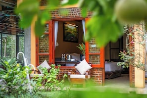 Deluxe-Doppelzimmer, Bergblick | Terrasse/Patio