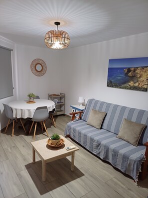 TV - 300 Marina / wifi / pool / garage / Ac (Quarteira)