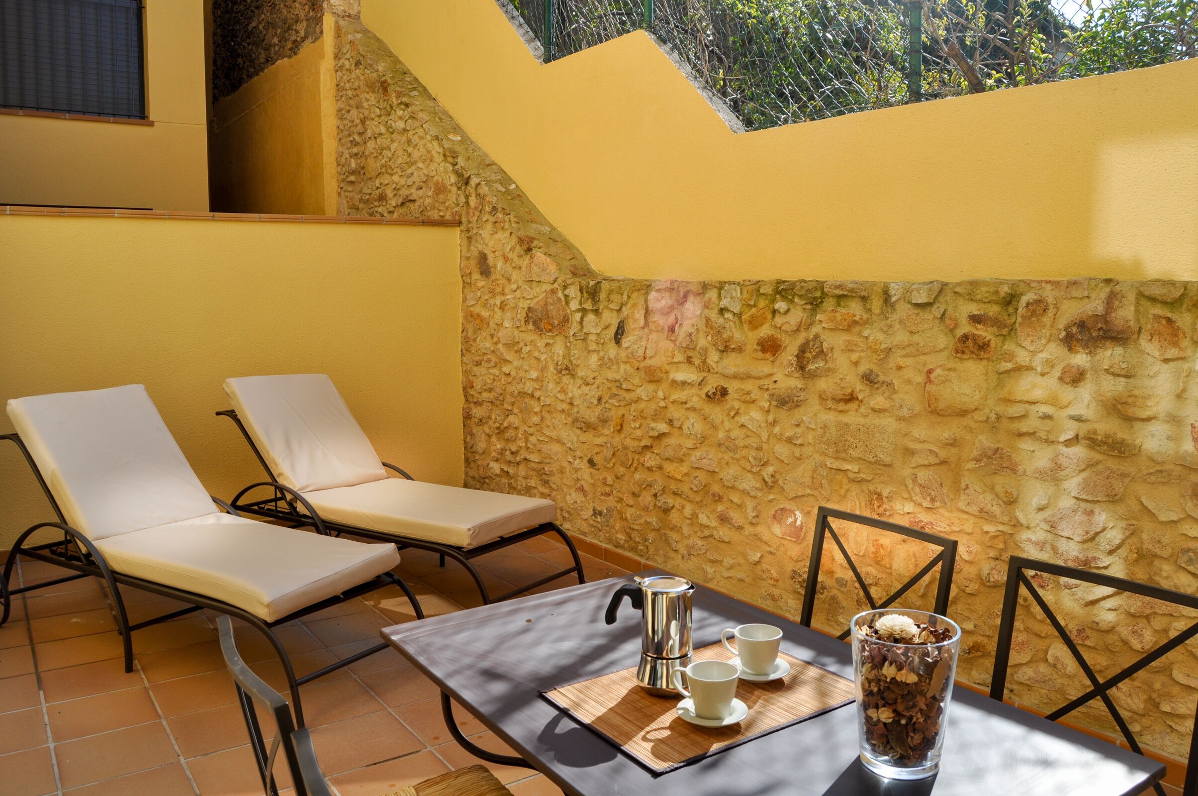 CAN TARONGETA  B-1 Modern and charming apartment close to the beach