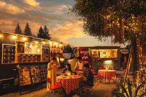 Outdoor dining - Loisir Living Suites Seragaki (Onna)
