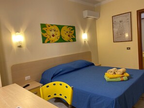 2 chambres, fer et planche Ă repasser, lit parapluie, Wi-Fi gratuit