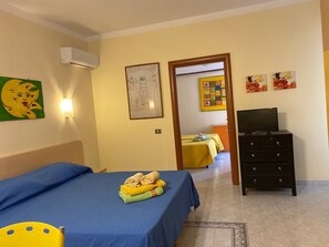 2 bedrooms, iron/ironing board, travel crib, free WiFi