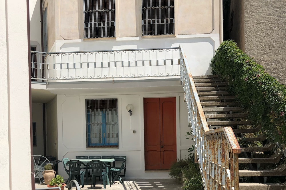 Holiday house in the center of Dorgali