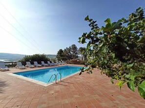Outdoor pool - Rustic Villa with pool and wide view - Bellajo Farmhouse (Agrigento)