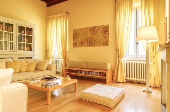 TV, DVD player, books