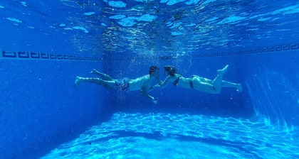 La Magrana Girona. PISCINA COMPLETAMENTE RENOVADA para verano 2025