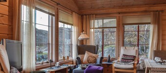 3 bedroom gorgeous home in åseral