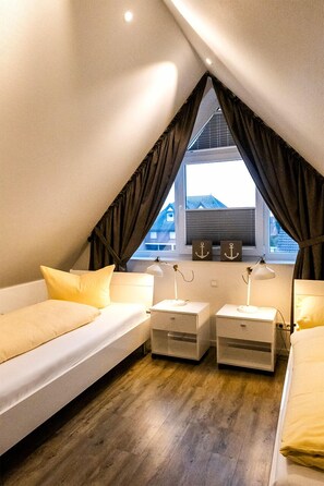 2 Schlafzimmer, Reisekinderbett, kostenloses WLAN