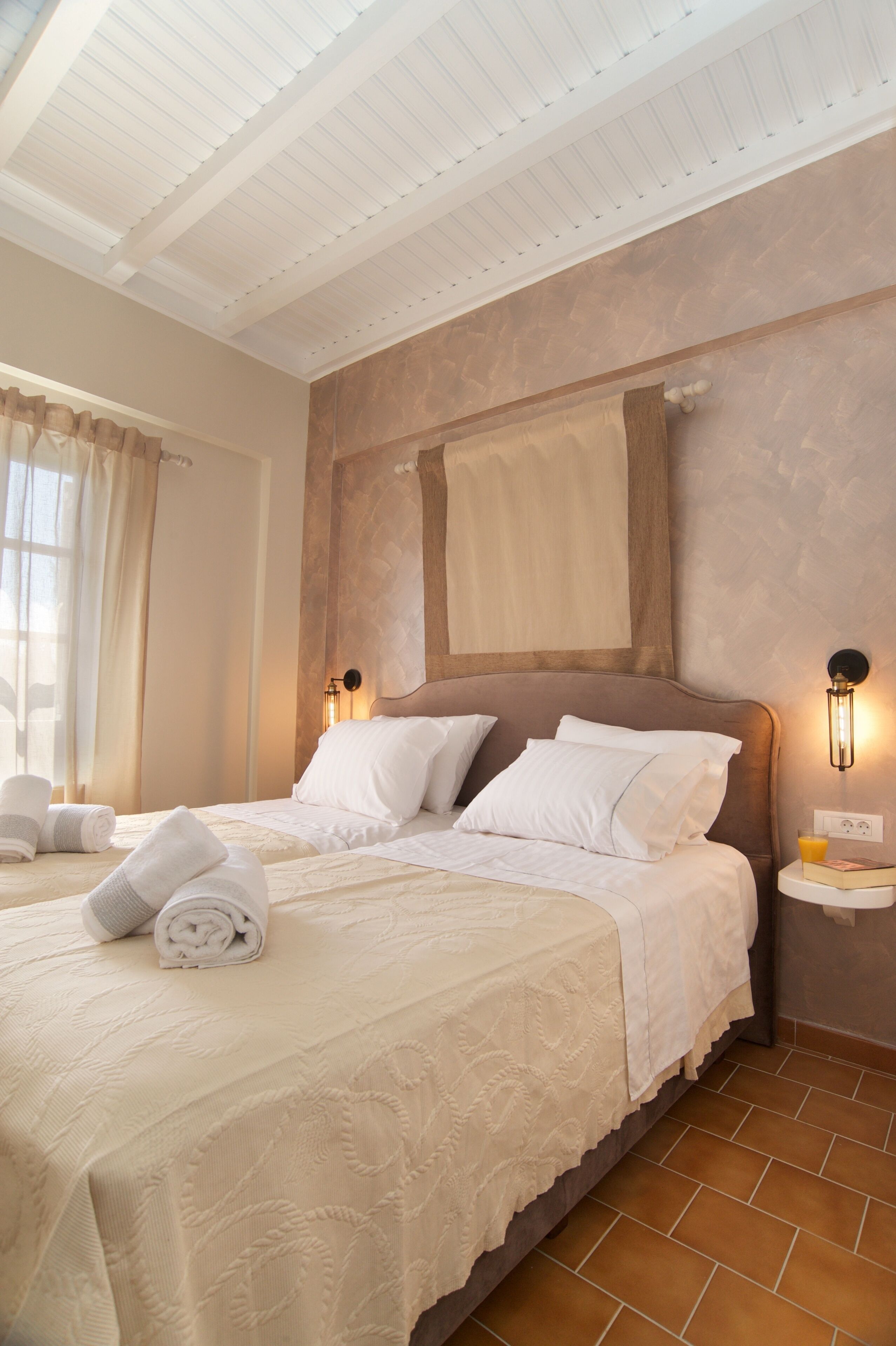 2 bedrooms, in-room safe, iron/ironing board, WiFi