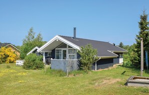 Exterior - 3 bedroom cozy home in Humble (Humble)