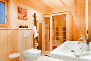 Bathroom - FELIZITAS Chalet PINO (St. Felix U.l.F.i. Walde)